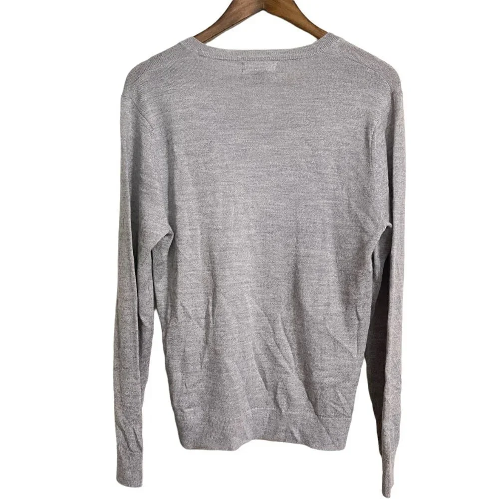 Banana Republic Men's Gray 100% Merino Wool Ribbed Trim Vneck Sweater Medium